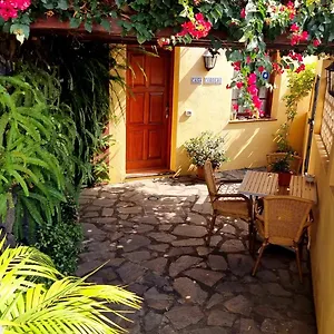 Nacientes: Cordero Casa rural Los Sauces